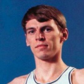 Dan Issel Headshot