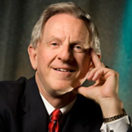 Dennis McCuistion Headshot