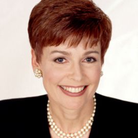 Judith Reichman Headshot