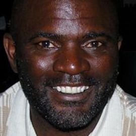 Lawrence Taylor Headshot