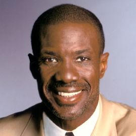 Noel Jones Headshot