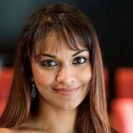 Danielle de Niese Headshot
