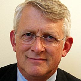 Dr. Jeffrey Bauer Headshot