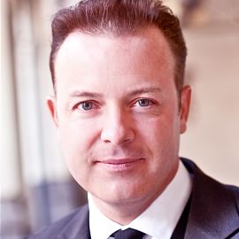 Douglas Vermeeren Headshot