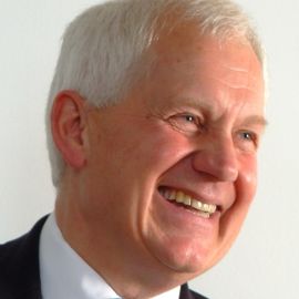 Roger Harrop Headshot