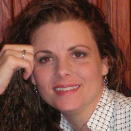 Tracy Lewis Headshot