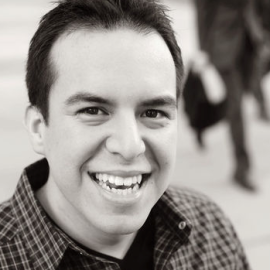 Roberto C. Candelaria Headshot