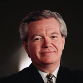 Thomas Winninger Headshot