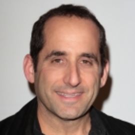 Peter Jacobson Headshot