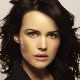 Carla Gugino Headshot