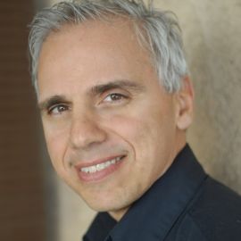 Herbie J Pilato Headshot