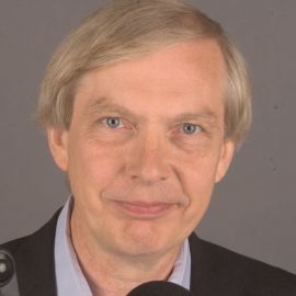 Bob Edwards Headshot