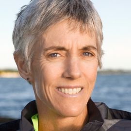 Joan Benoit Headshot