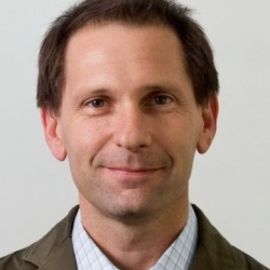 Richard Resnick Headshot