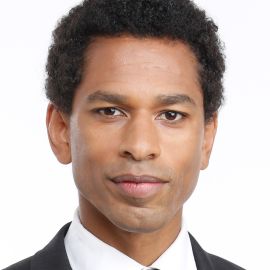 Touré Headshot