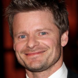 Steve Zahn Headshot