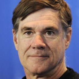 Gus Van Sant Headshot