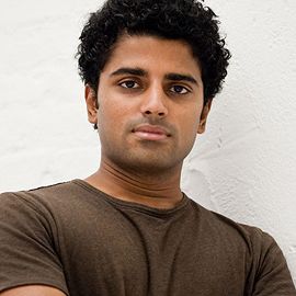 Naveen Selvadurai Headshot
