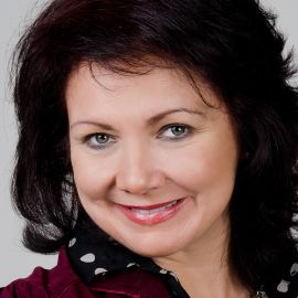 Sherri Henley Headshot