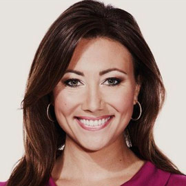 Lara Baldesarra Headshot