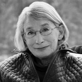 Mary Oliver Headshot