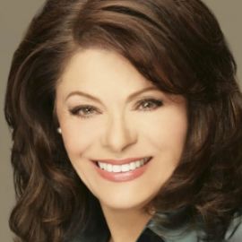Terri Murphy Headshot