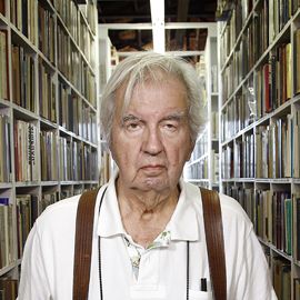 Larry McMurtry Headshot