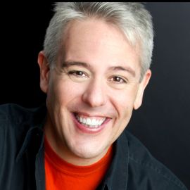 Vic Henley Headshot
