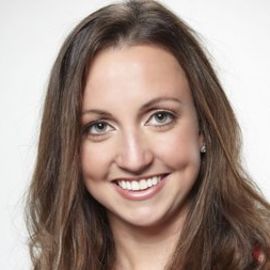 Rebecca Soni Headshot