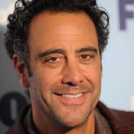Brad Garrett Headshot
