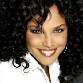 Lynn Whitfield Headshot