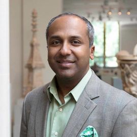 Sree Sreenivasan Headshot