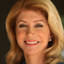 Wendy Davis Headshot