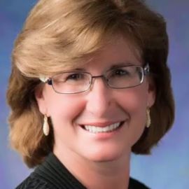 Susan Mazza Headshot