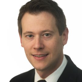 Aaron Blake Headshot