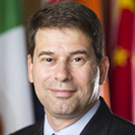 Daniel W. Drezner Headshot