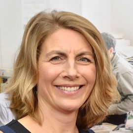 Sacha Pfeiffer Headshot