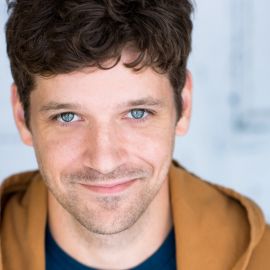 Dan Gill Headshot