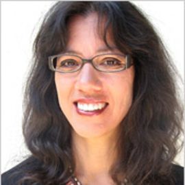 Sandra Tsing Loh Headshot