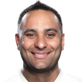 Russell Peters Headshot