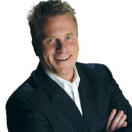 Chris Widener Headshot