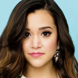 Megan Nicole Headshot