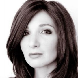 Nomi Prins Headshot