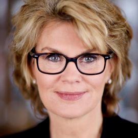 Anne Finucane Headshot
