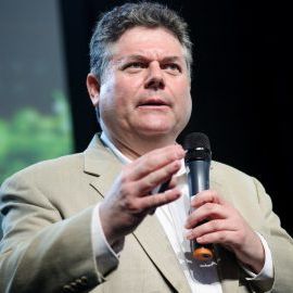 Gordon Feller Headshot
