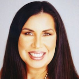 Valerie Red-Horse Headshot