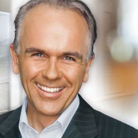 Bernhard Wolff Headshot