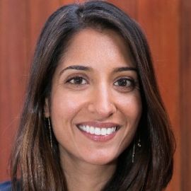 Shivani Siroya Headshot