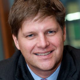 Guy Spier Headshot