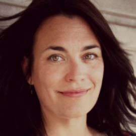 Meredith Walker Headshot